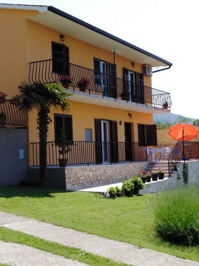 Apartman Knapic Koromacno Ngoại thất bức ảnh